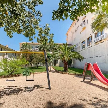 Apartamento El Eden By Altea Holiday Homes ภายนอก รูปภาพ