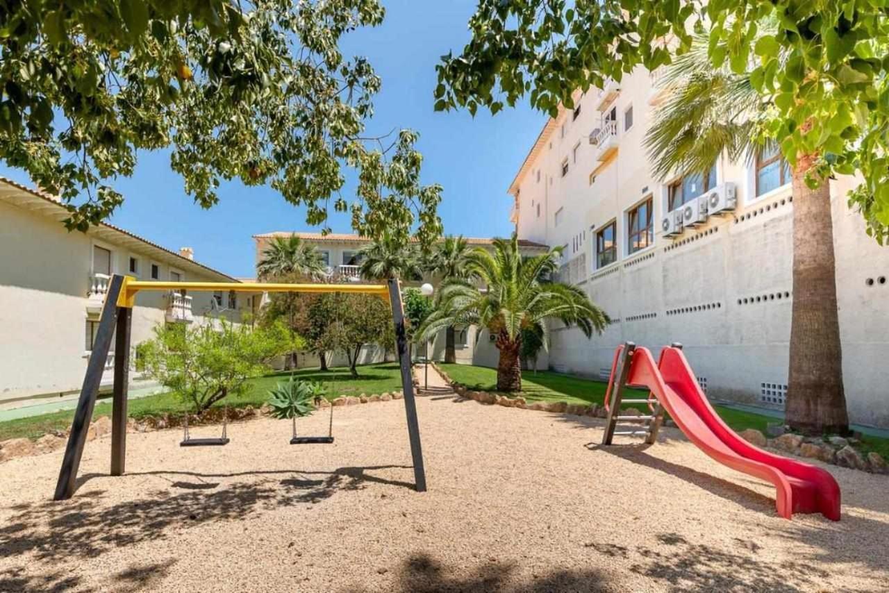 Apartamento El Eden By Altea Holiday Homes ภายนอก รูปภาพ